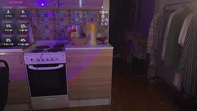 Eva1Ginger élő XXX-chatje