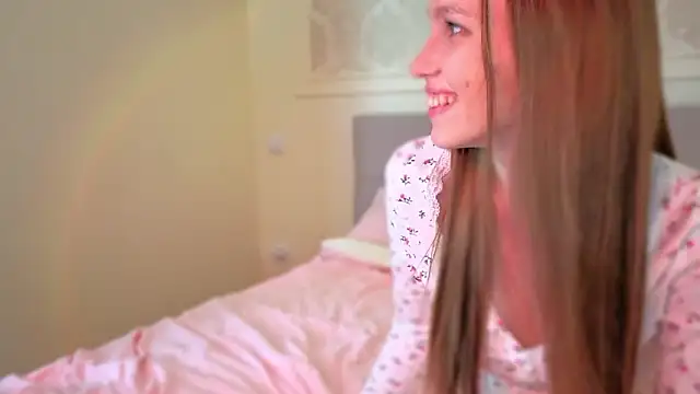 Alllura élő XXX-chatje