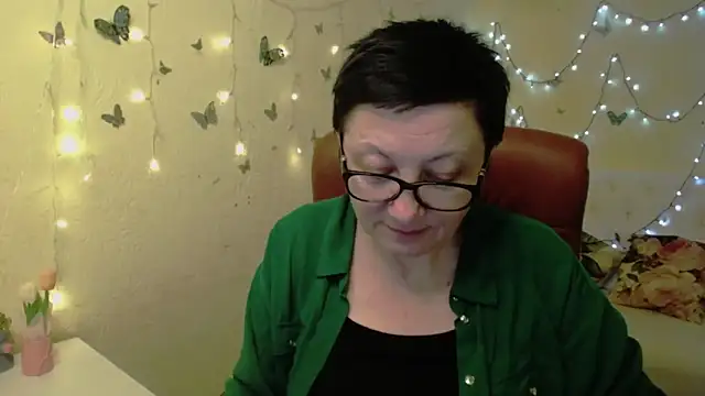 EmilyL0ve 라이브 XXX 채팅