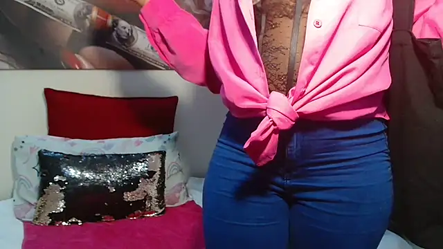 Moreish-06 Live XXX-Chat