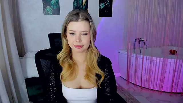 FollowLovee Live XXX-Chat