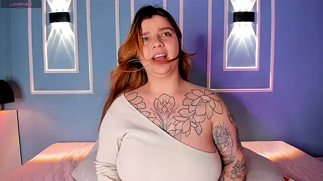 julieta_zc 即時 XXX 聊天