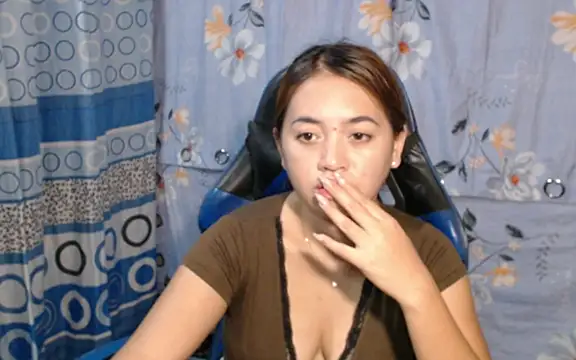 urlover_mae26 Live XXX-Chat