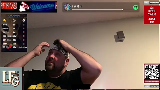 BeardGasms_LadyBoners live XXX chat