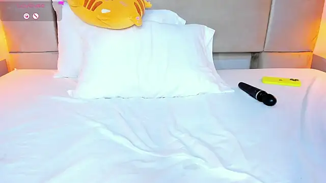 isabel_sofiaa's Live XXX Chat