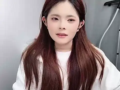 cherry-_-cherryのライブXXXチャット