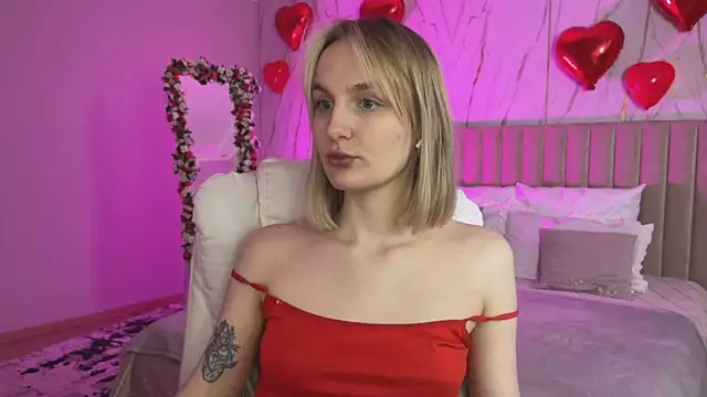 _Vikky_Moon_のライブXXXチャット