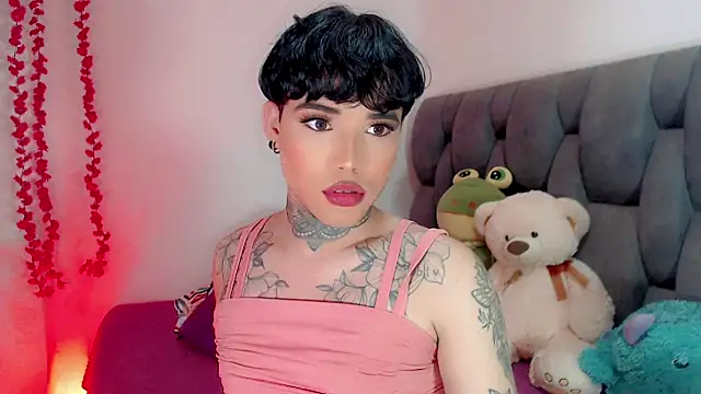 Pokazy przed kamerką – little_star_porn