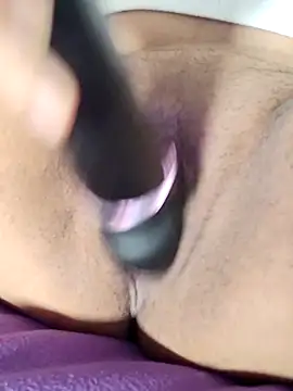 Molly_newman6のライブXXXチャット