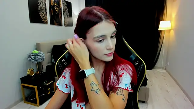XXX chat uživo modela RedLipse