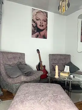 Mydreams69's Live XXX Chat