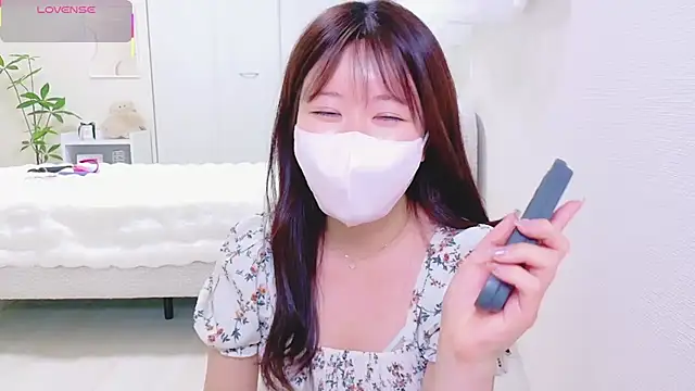 Chat +18 de Reinya__nyan2 ao vivo