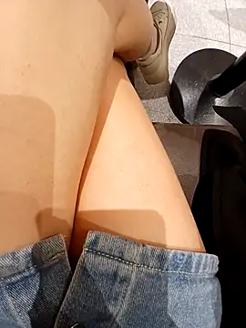 Chat +18 de Ori-Lynk ao vivo