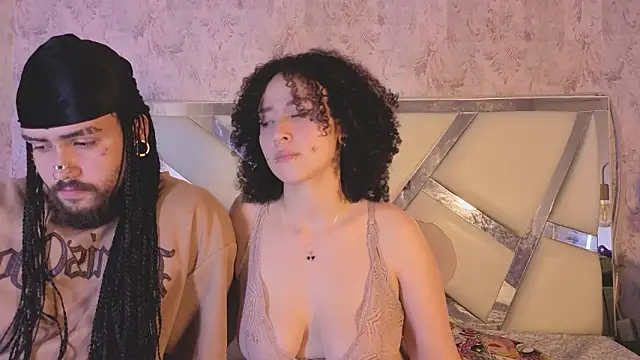 Benny_and_Mark's Live XXX Chat