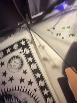 ellrxse Show in webcam