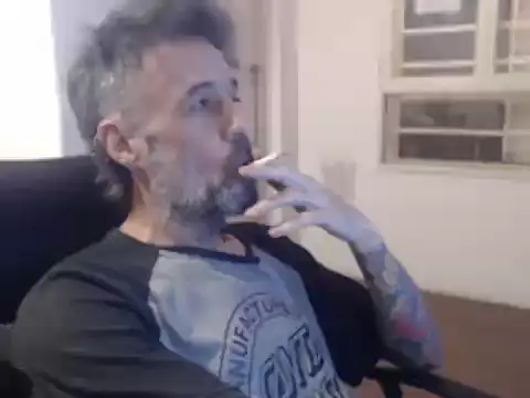 Show modela DominoX1976 na web-kameri