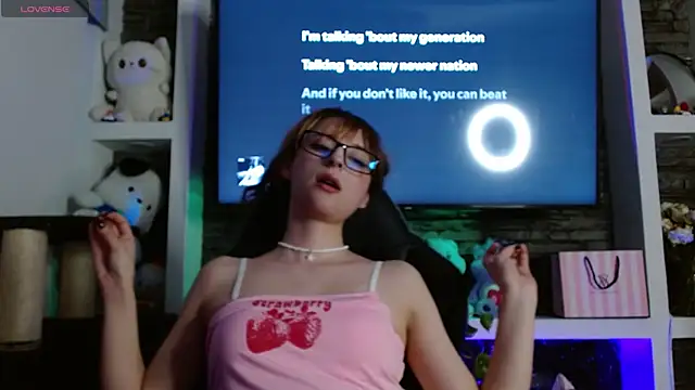 Chat +18 de CelesteAyase ao vivo