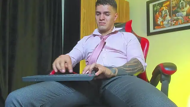 ALPHA_DOMINUS_ Adlı Modelin Web Kamerası Şovu