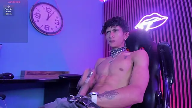 Вебкам-шоу Maximoking26