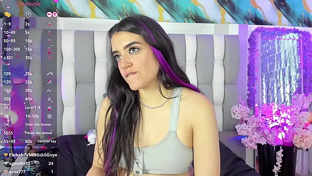 XXX chat uživo modela IsaDiiaz