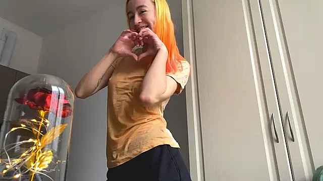 Živý XXX chat EmilyHein