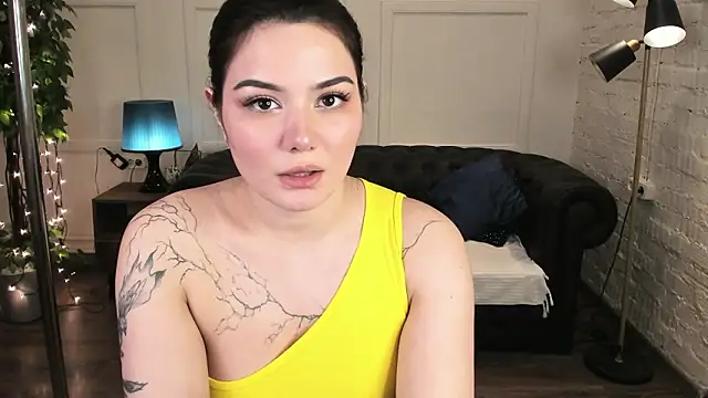 Dark_Moni élő XXX-chatje