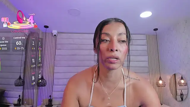 xcarlettt 라이브 XXX 채팅