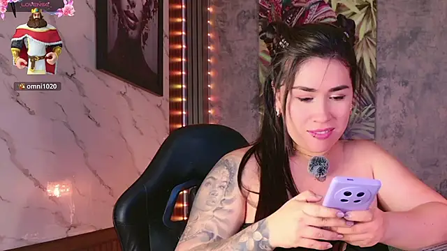 sarawolff 即時 XXX 聊天