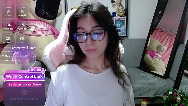 Chat +18 de Maggie_Fox3 ao vivo