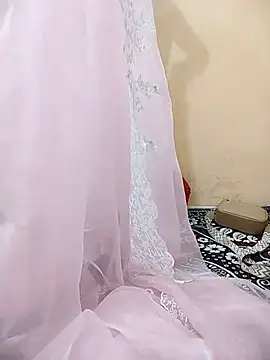 meenu_bhabhi547's Webcam Show