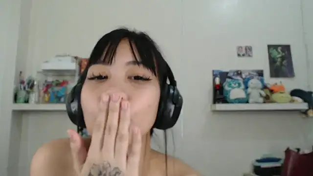 GloryKulikowski Chat XXX in diretta