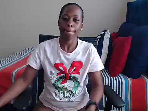 QUEENMANDYYのライブXXXチャット