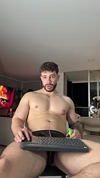 عرض كام Valenthino_Salvatore