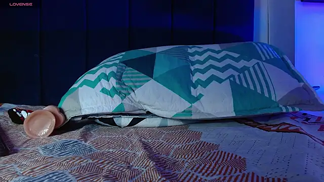 Lola_wish1 Adlı Modelin Canlı XXX Sohbeti