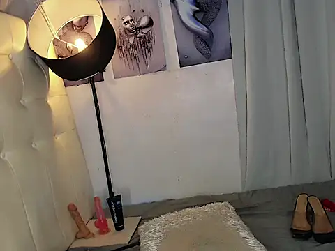 Foxxy_Barbieのウェブカメラショー