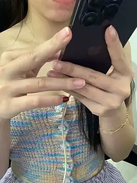 Jonlie18 在線直播表演