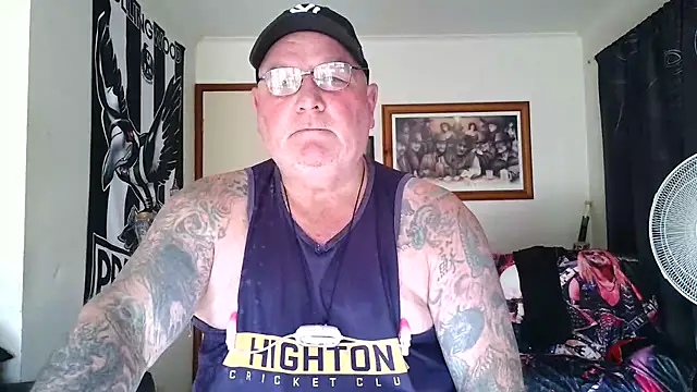 دردشة KINKYBLUEYES69 الجنسية المباشرة