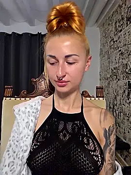 kylie_blck: онлайн-секс-чат