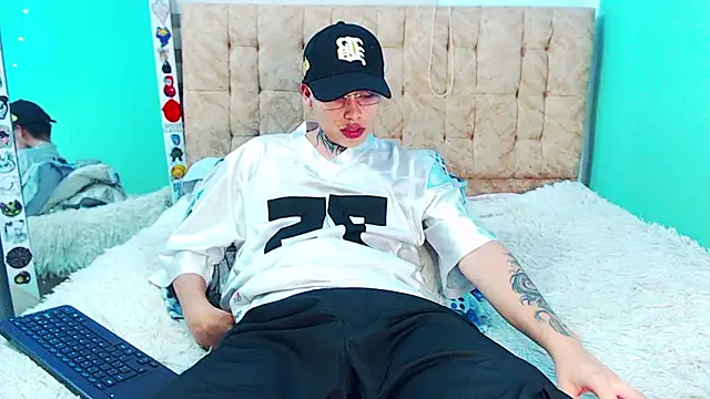 _justinmoon2 Chat XXX in diretta