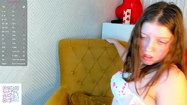 Casandra_Joness: онлайн-секс-чат