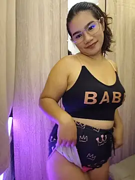 Kissy07: онлайн-секс-чат