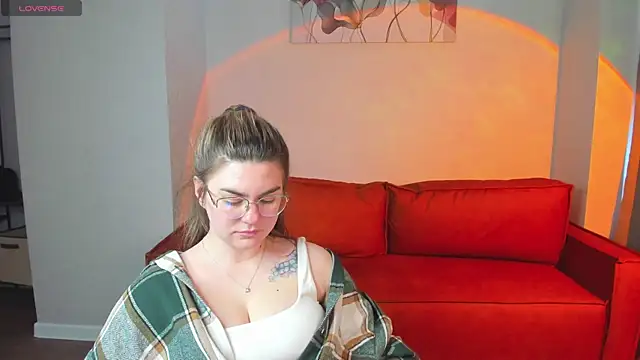 Chat +18 de zoe_j0y ao vivo