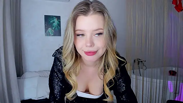 FollowLovee live XXX chat