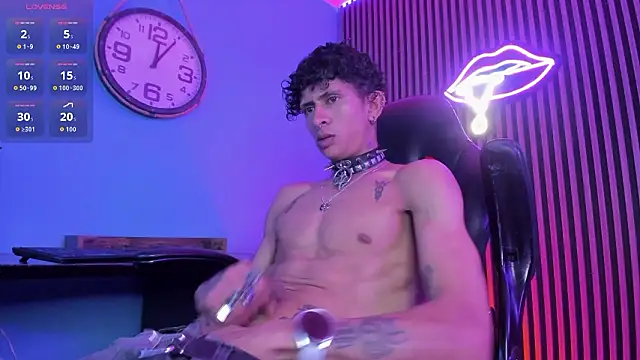 Вебкам-шоу Maximoking26