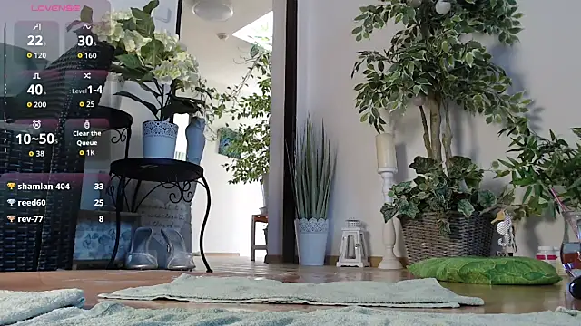 Show modela Squirtmania na web-kameri