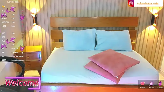 Chatroom XXX en direct de soffia_modre_