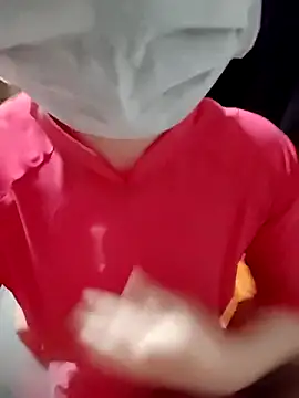 daisylouis 在線直播表演