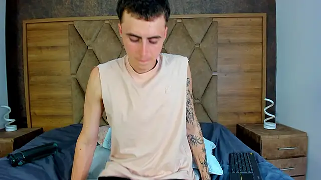 SpaceBoy1 Live XXX-Chat