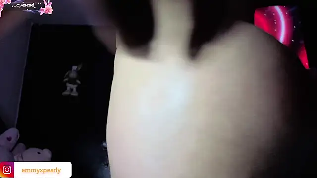 Chat XXX ao vivo de emyxpearly