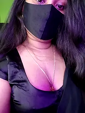 Czat XXX na żywo – Idhika-Paul